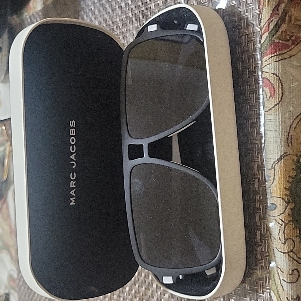 Marc Jacobs Unisex sunglasses